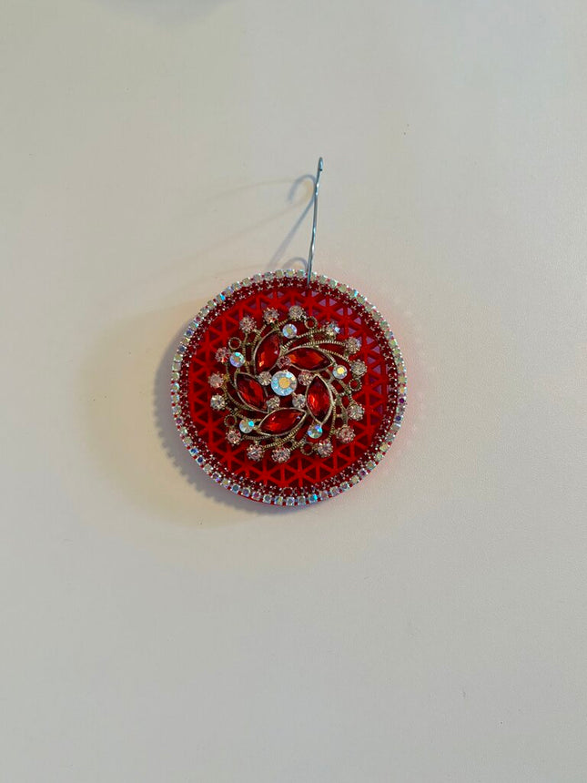 SILVER DECORATED JEWELRY ORNAMENTS