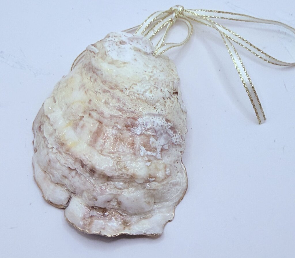 Cardinal & Mistletoe Oyster Ornament (Outer Banks , NC)