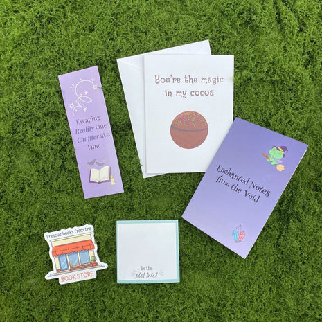 Bookish & Cozy Gift Set