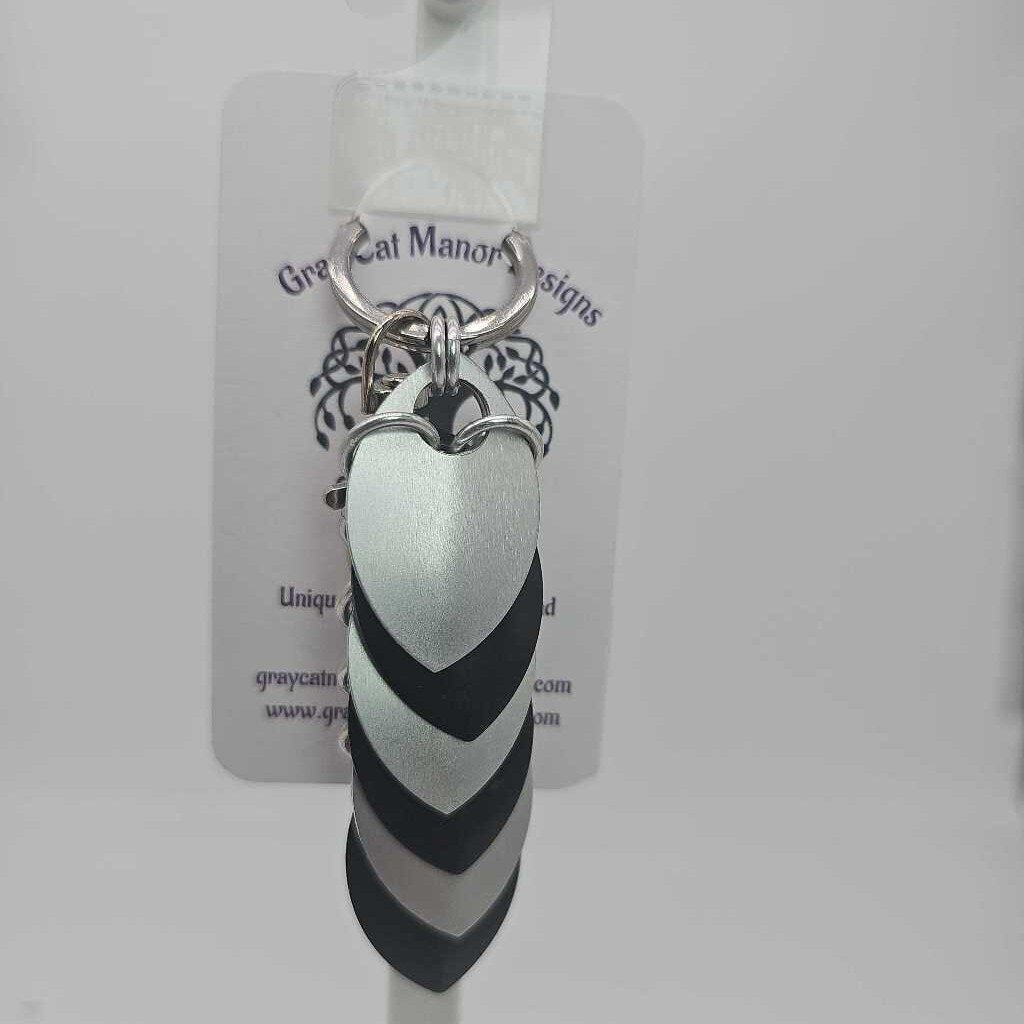 Black Silver Dragon Scale Fidget Keychain Short