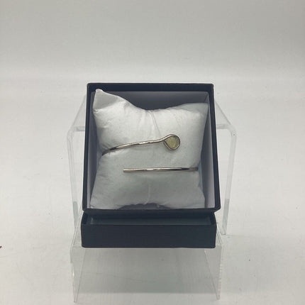 23bOp1 - Opal Argentium Silver Bracelet
