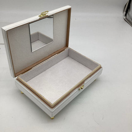 White "Set Sail" Box