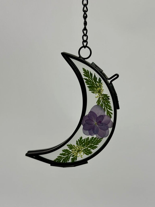 4" Moon Frame w/ Pressed Florals
