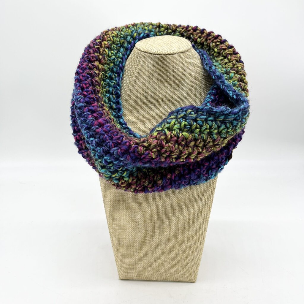 Cowl - Madrid Wanderlust