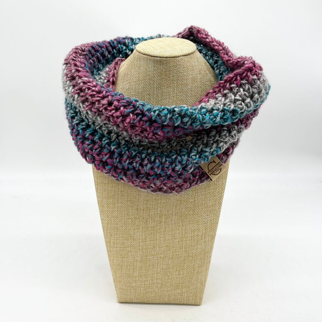 Cowl - Madrid Berry Cream