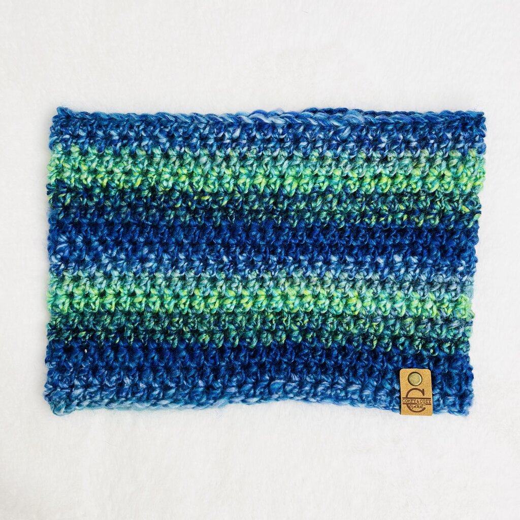 Cowl - Madrid Peacock