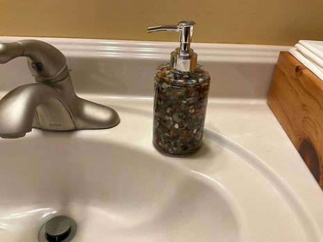 Resin-Soap/Lotion Dispenser-Round-Silver