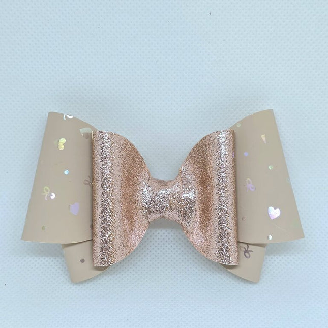 Nude hair clip