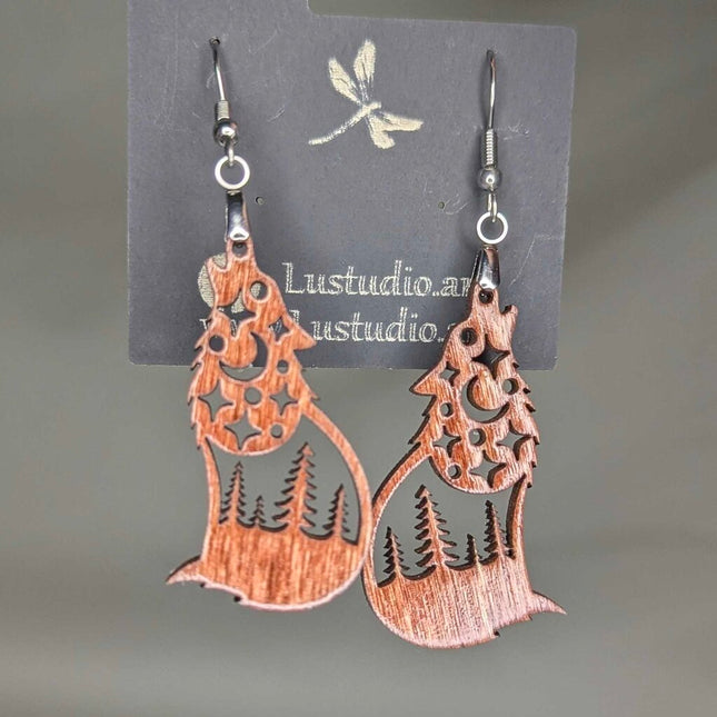 Earrings - Wolf with scenery