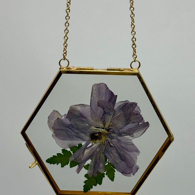 Hexagon frame w/ pressed florals
