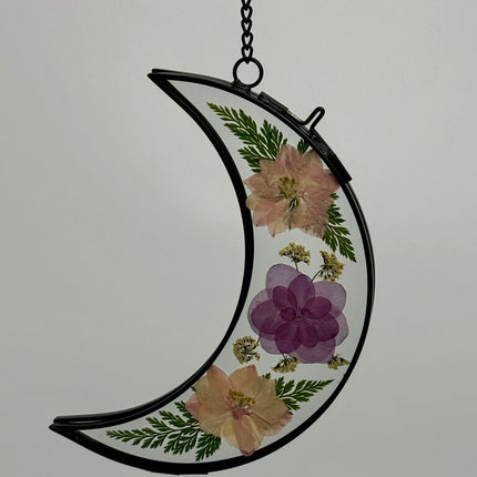 Large Moon Frame w/pressed florals
