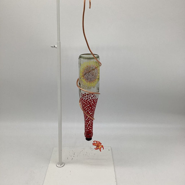 small single port feeder