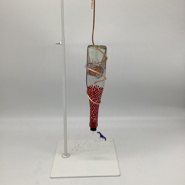 small single port feeder