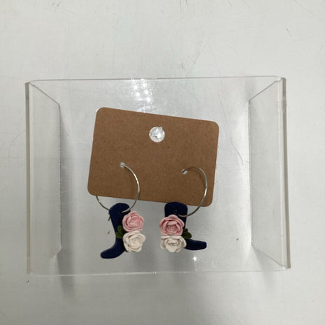 navy boot white/pink flowers