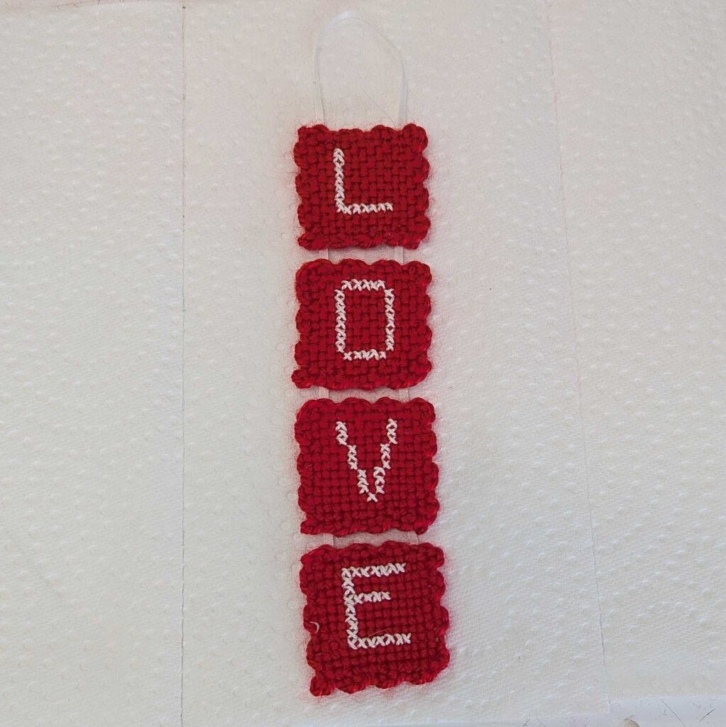 Lovie Banner