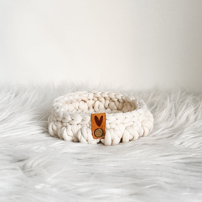 Trinket Tray with Heart Tag in Cream