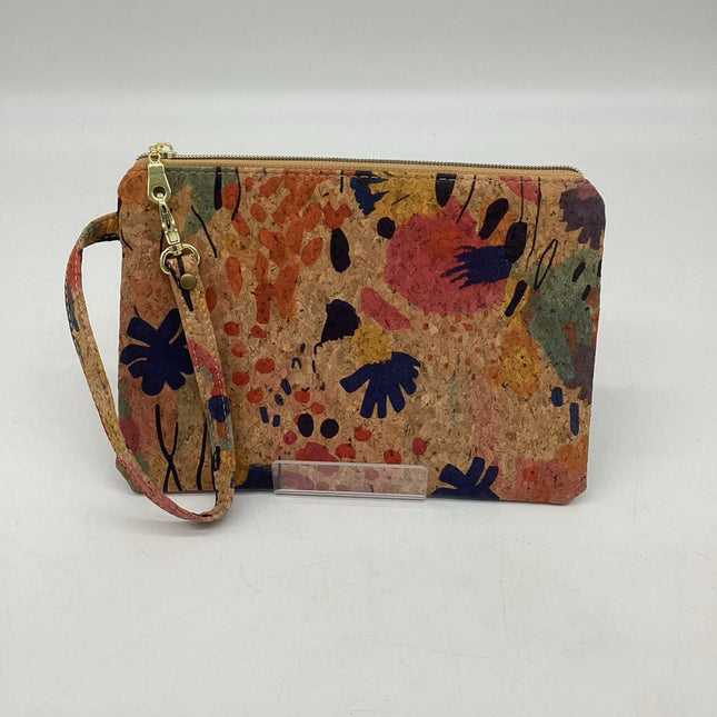 Elora Wristlet- Painted Floral