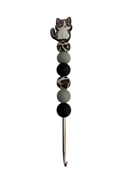 Ergonomic beaded crochet hook 3.5mm grey cat