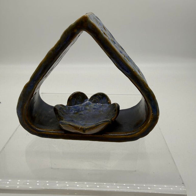 Tealight holder
