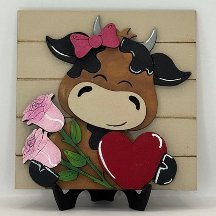 Valentine Cow W/Flowers & Heart Sm Sign - Interchangeable