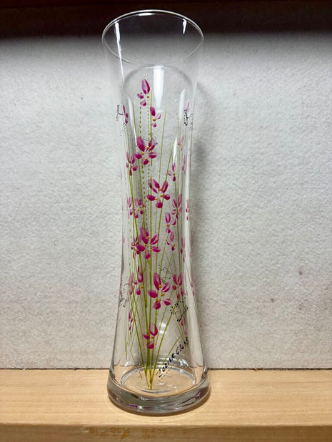 Bud vase rainier fields burgundy