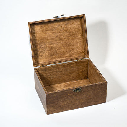 Large Keepsake Chest Black and white