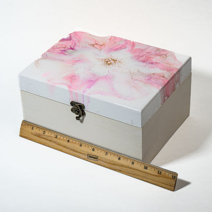 Extra Large Statement Chest - White pink gold