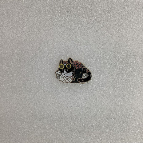 Enamel Pin - Sushi Stella