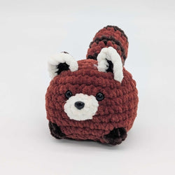Crochet round red panda - view 1