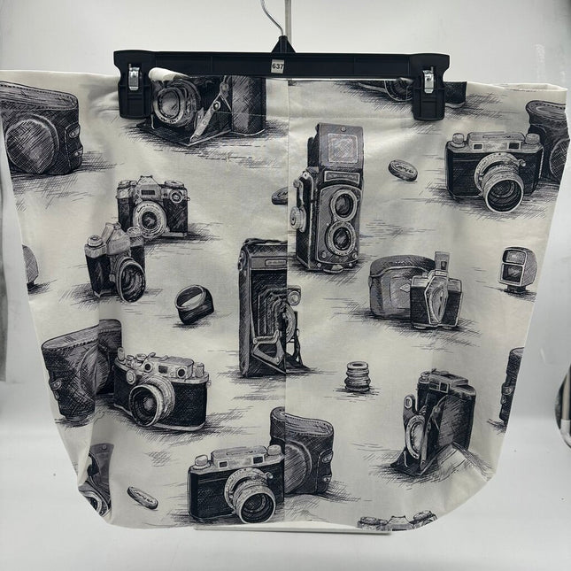 Everything Goes Bag-Camera 20"x18"