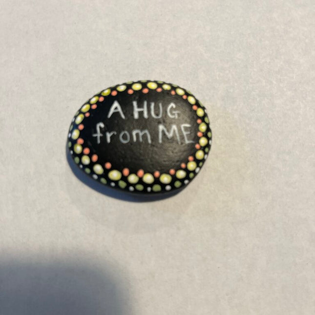 Rock sm blk "Hug"-yel/pnk dots