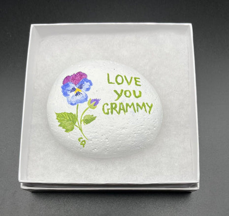 Rock sm wh "Love you Grammy"