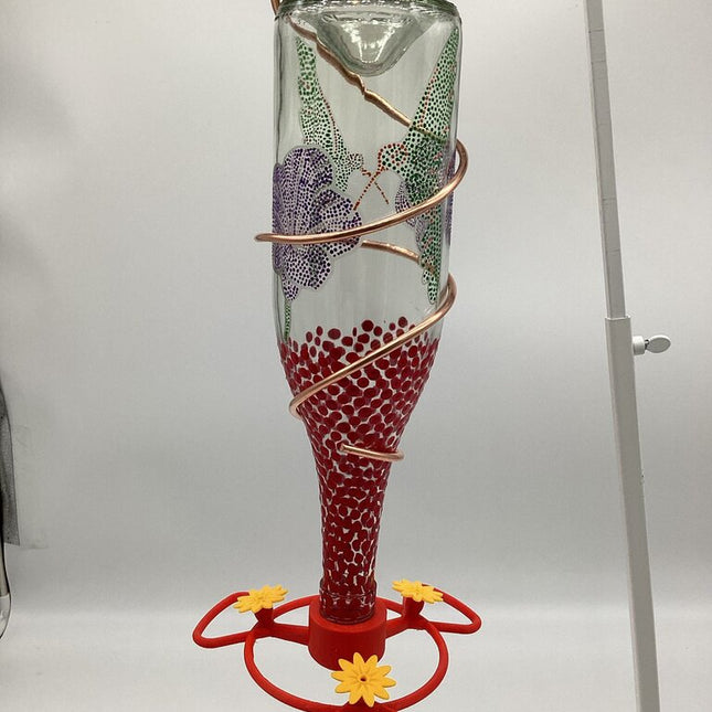 Multiport hummingbird feeder