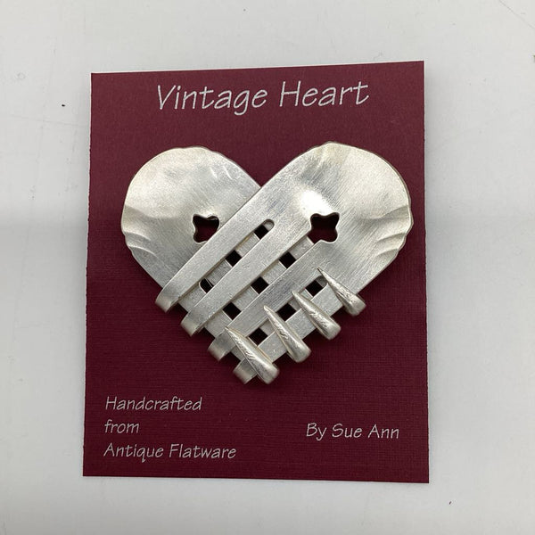 Heart Pin w crisscross
