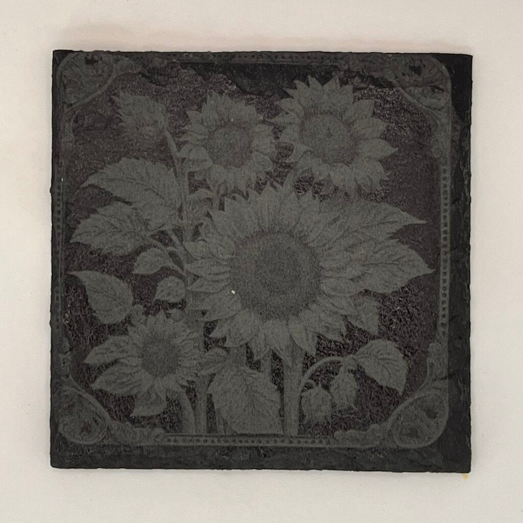 Coaster - 4 Head Standing Sunflower