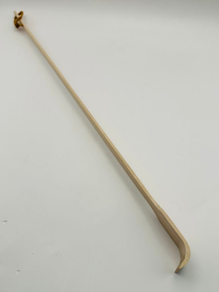 Back Scratcher 18"