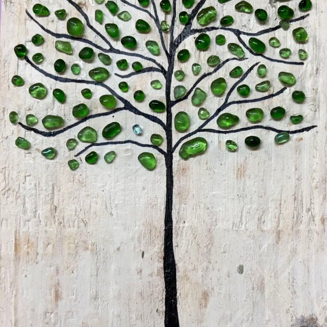 Tree with green dot glass leaves
