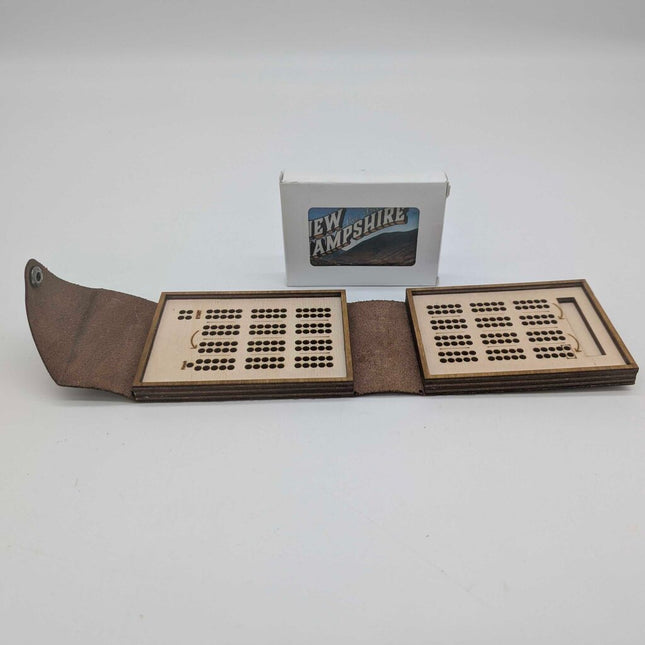 Game - Pocket Cribbage Board with NH deck of cards