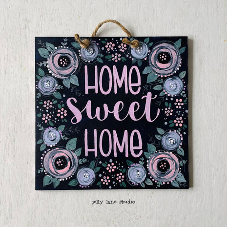 FLORAL WOOD PLAQUE- HOME SWEET HOME