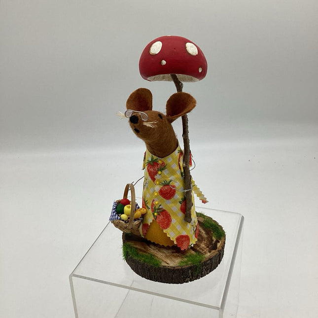Mushroom umbrella mouse