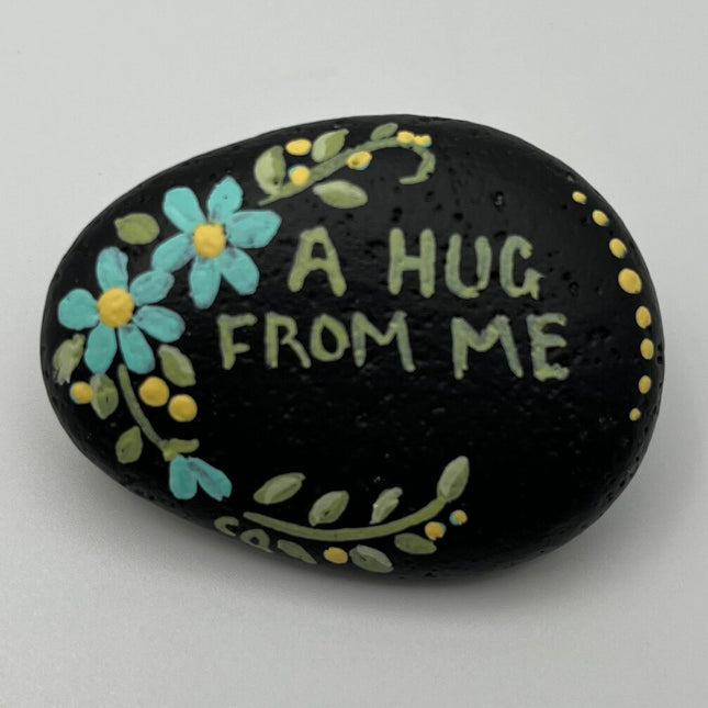 Rock sm blk "A Hug from Me"