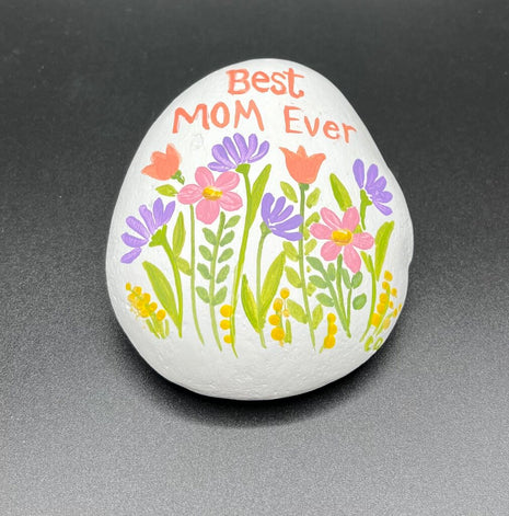 Rock lg wh "Best Mom Ever"
