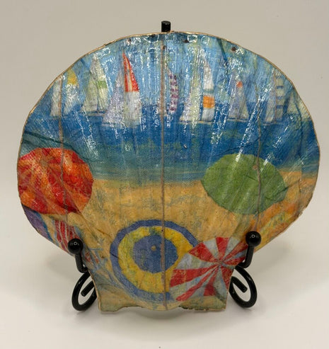 Beach Scene Scallop Shell (NC)