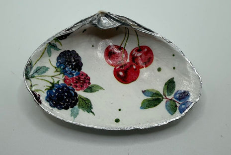 Berries & Cherries SM Clam Dish ( Rye, NH)