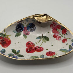 Berries and Cherries Clam Dish ( Nahant, MA) - view 1