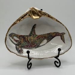 Artsy Whale Clam Dish (Nahant, MA) - view 1