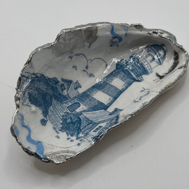 Blue & White Lighthouse XL Mussel Shell (York, ME)