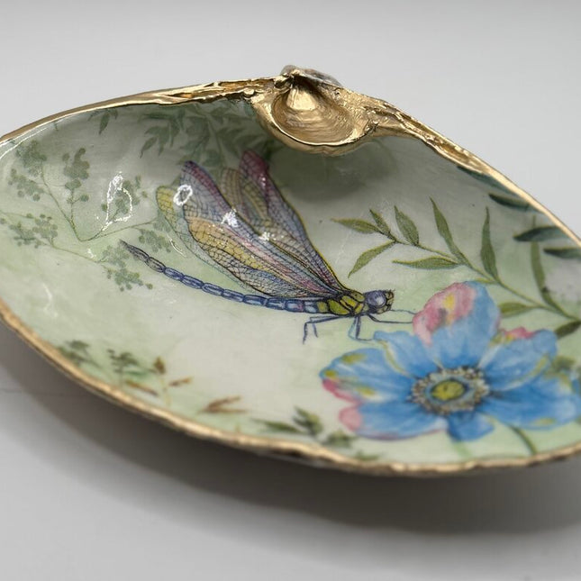 Dragonfly w/ Blue Flower XL Clam Dish ( Newport, RI)