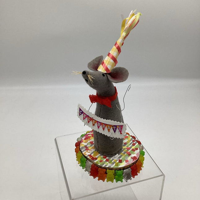 Celebrate mouse