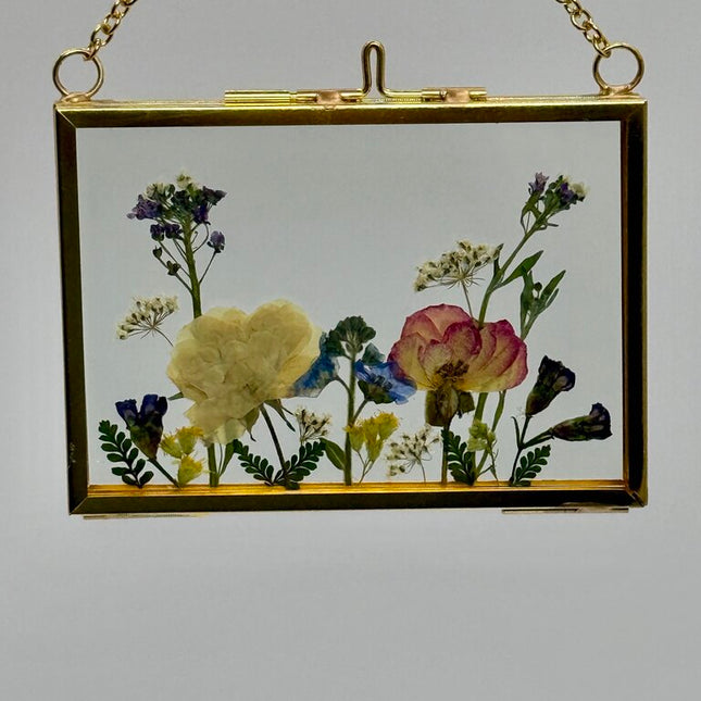 Small Frame w/ Pressed Roses
